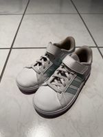 Adidas Kinder-Sneaker Gr. 30 – sehr guter Zustand