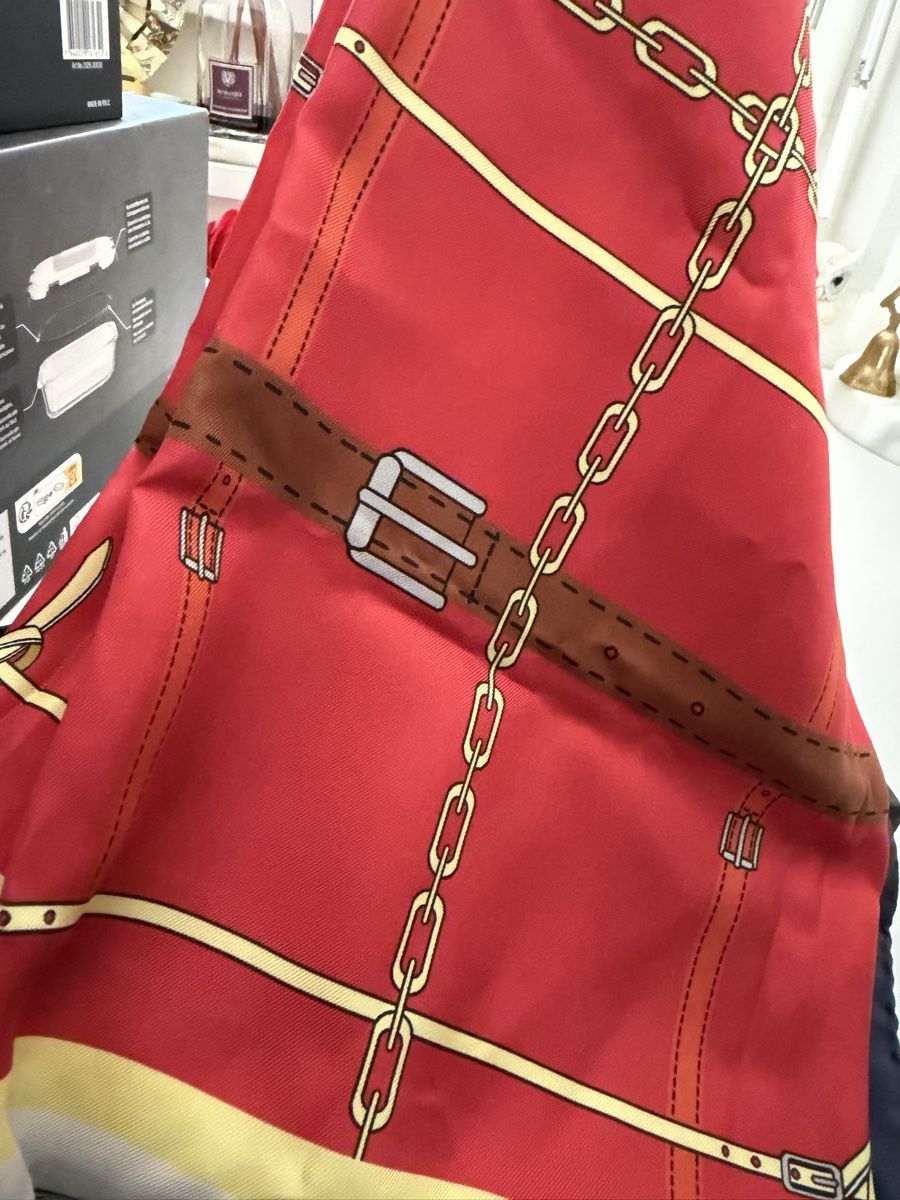 Dsquared2 Foulard & Sciarpe: Desquared seid schal – Nuovo e nell'imballaggio originale da Allschwil venduto da Figidindia 1