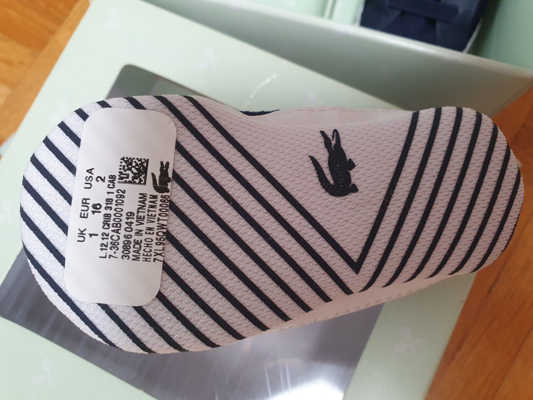 Lacoste Schuhe für Jungen: my first lacoste – Gebraucht aus Goldau von Fiesta84 1