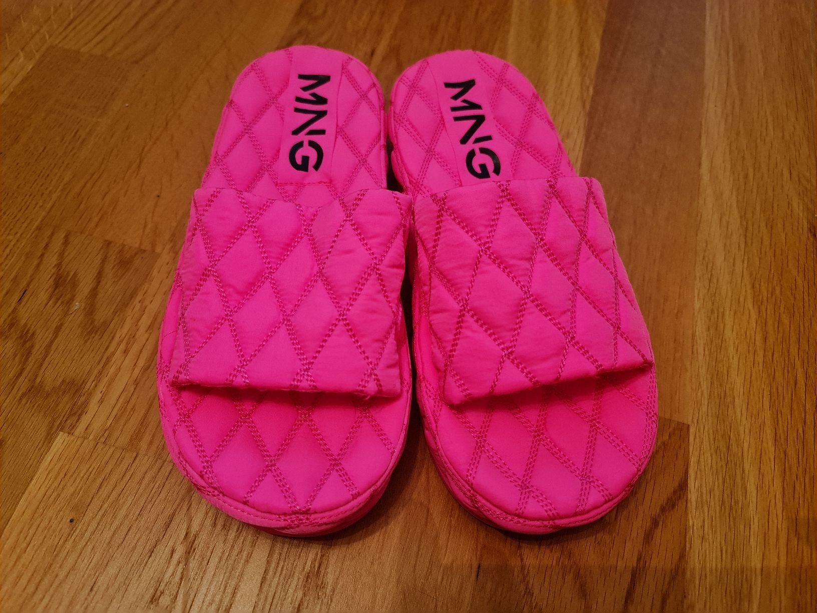 Mango Damenschuhe: Mango - Platform Quilted Sandals - Bright Pink - Size 37 – Neu (gemäss Beschreibung) aus Itingen von bea_bxv5 1