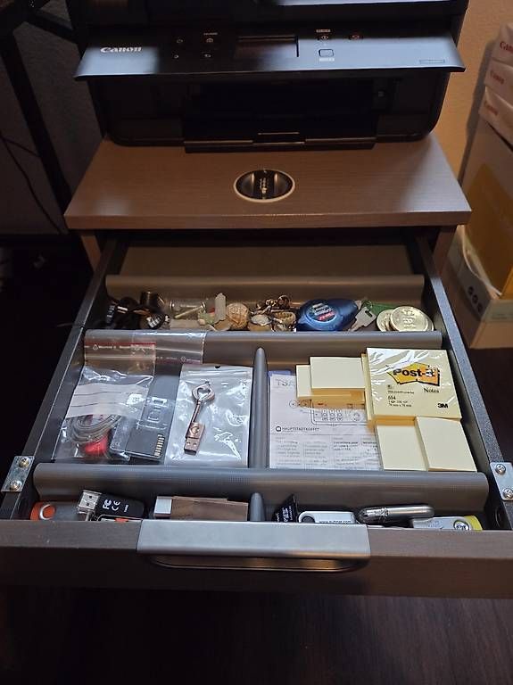 Banconi: IKEA GALANT Rollcontainer - stabil & gepflegt – Usato da Scherz venduto da milly.m 1