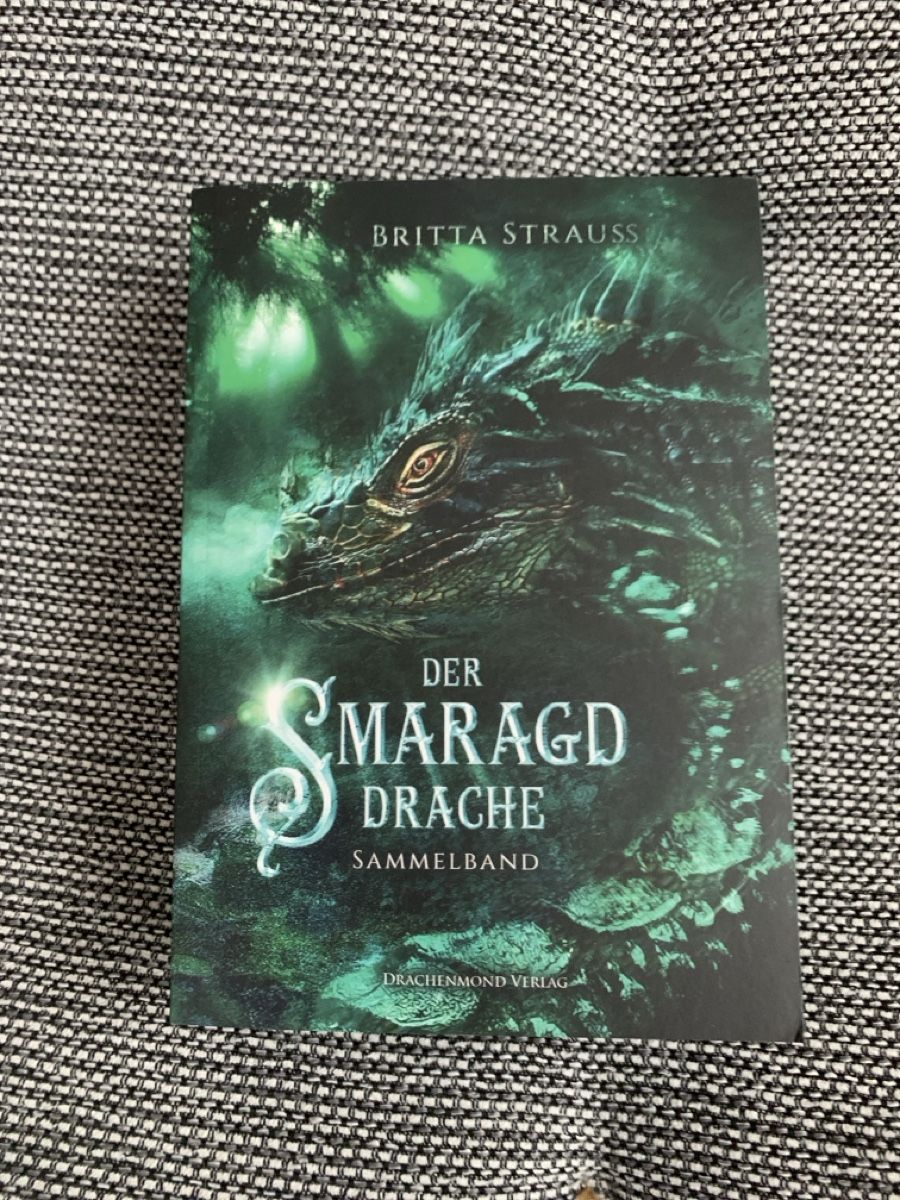 Libri: Der Smaragd Drache - mit Farbschnitt – Nuovo e nell'imballaggio originale da Oberiberg venduto da Leitwolf5