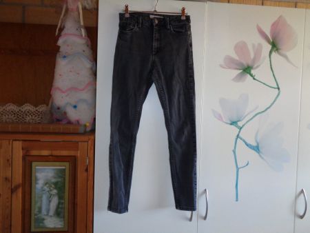 *** Skinny High Waist Jeans *** / Subdued ab 1.00