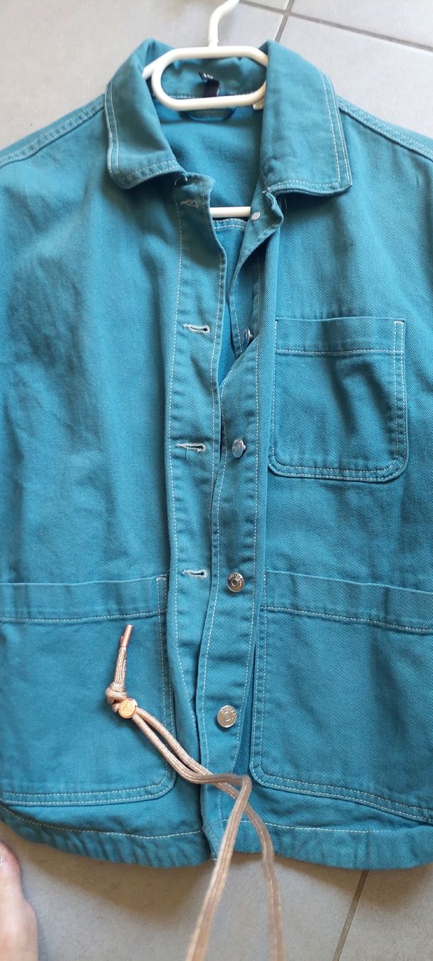 Giacche: Veste 100%coton taille M  – Usato da Plan-Les-Ouates venduto da Lolothebest 1