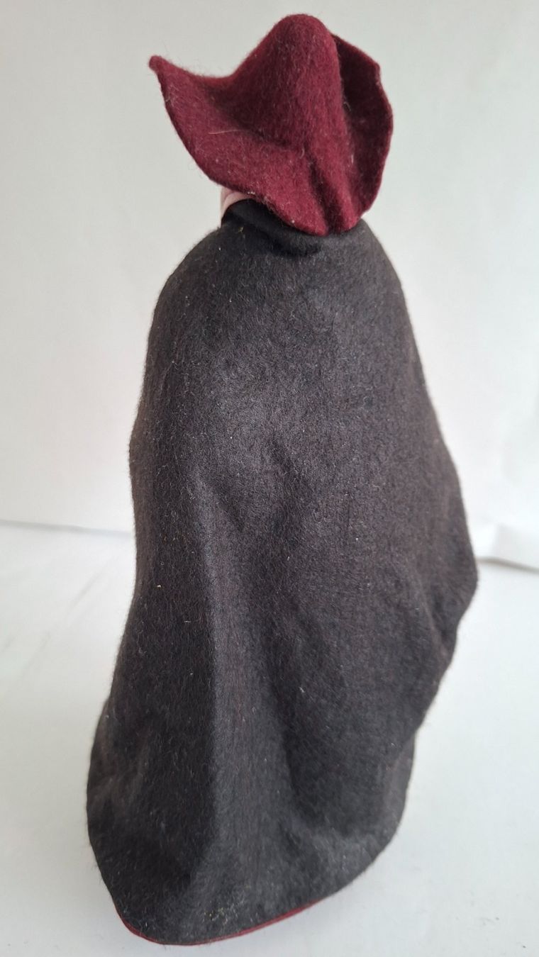 Sculture & Statue: Ausdrucksstarke Figur Kunstgewerbe Pfeiffer Winterthur – Usato da Opfikon venduto da Diversamente 2