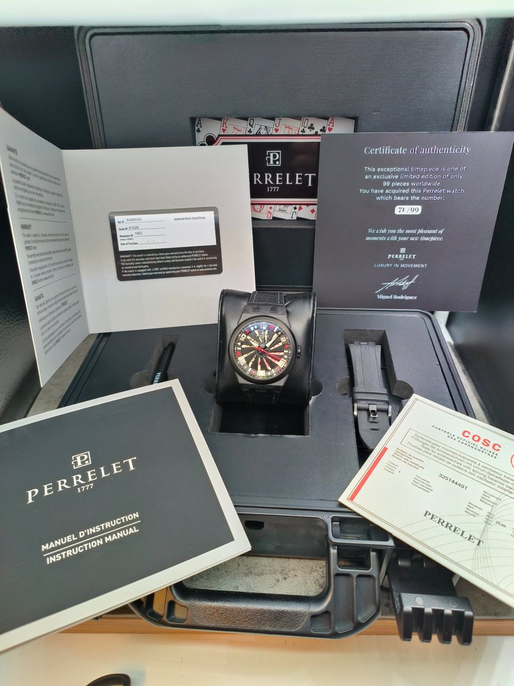 Perrelet Uhren: Perrelet – Neu und originalverpackt aus La Chaux-de-Fonds von curtitswisswatches 2