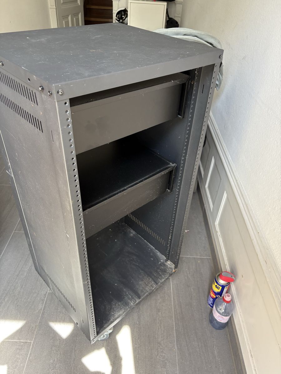 Racks & Supports: Samson Rackgehaeuse mit Schubladen – D'occasion à Basel par tobitobsenbasel 1
