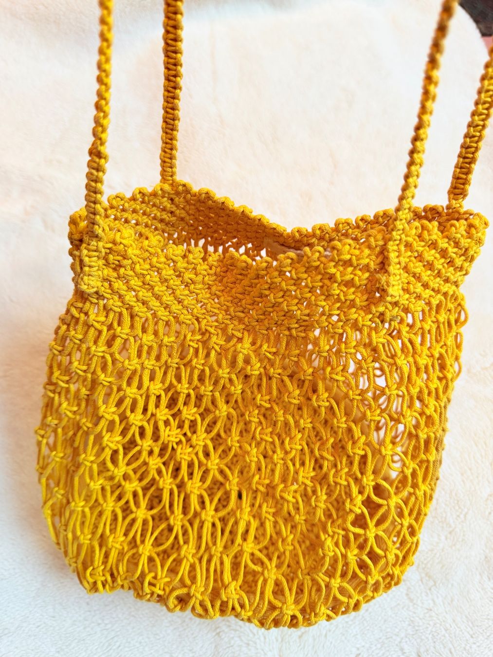 Mango Sacs femmes: Gestrickte Tasche - Marke: Mango – D'occasion à Würenlos par Abracadabra26 1