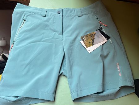 Radys, leichte Sommershorts, NEU, Gr. 40