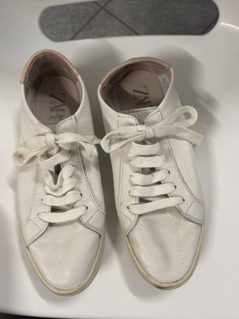 Zara Sneakers Gr. 38 Leder weiss
