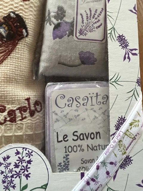 Altro per la cura del corpo: Geschenkbox Monaco Geschirrtuch, Lavendelseife und Säckli – Nuovo e nell'imballaggio originale da Mönchaltorf venduto da lubusc 2