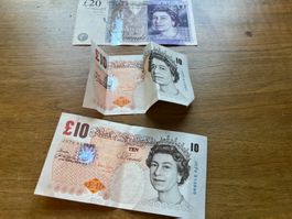20 und 10 Pfund Noten UK guter Zustand, Nr 214