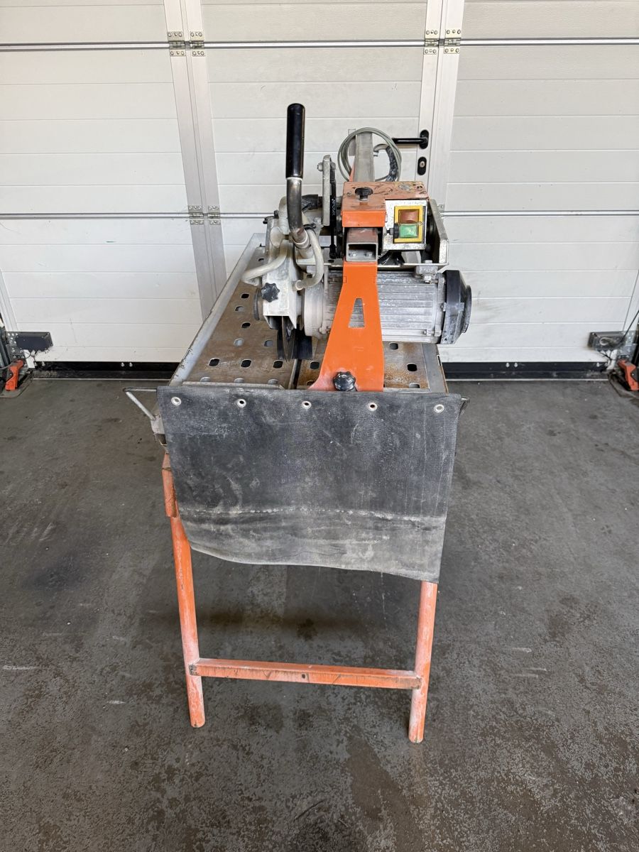 Tutte le macchine: Tischschneider Fliessenschneider Steinfräse – Usato da Menziken venduto da JJRacing 3