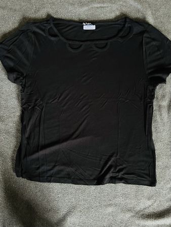 T-Shirt schwarz Grösse 40/42