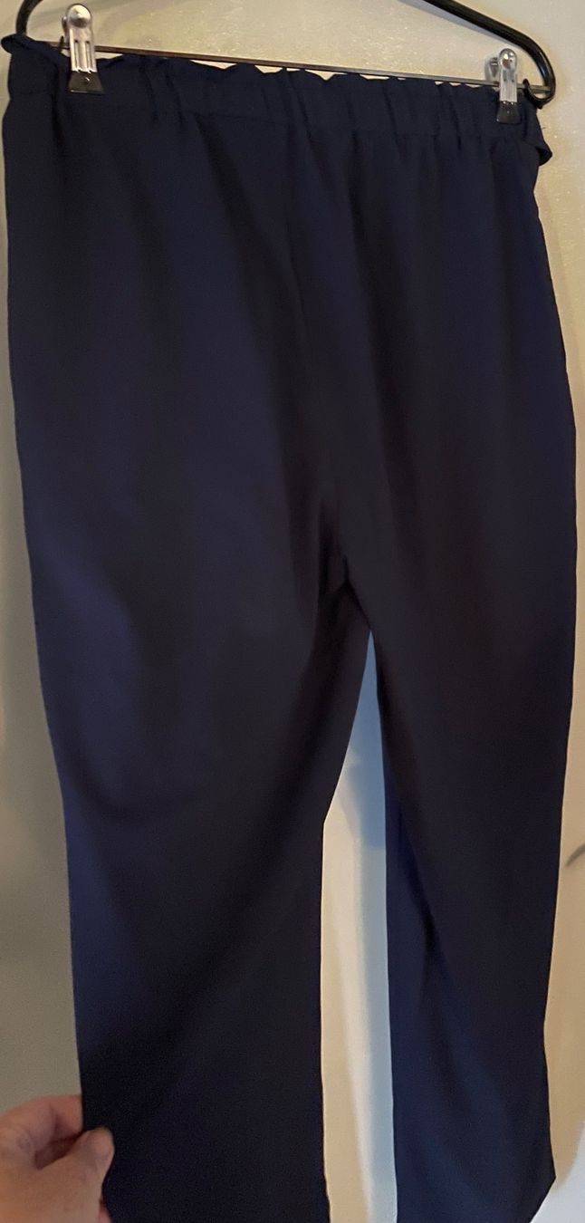 Pantaloni: Luftige Stoffhose - blau - Grösse 42/44 – Usato da Adligenswil venduto da Decor-Tech 3