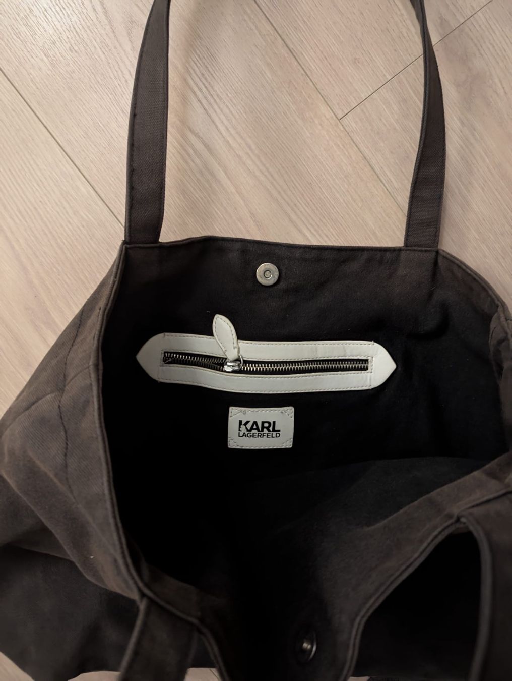 Karl Lagerfeld Taschen für Damen: Karl Lagerfeld Tasche – Gebraucht aus Erlenbach ZH von r_39 1