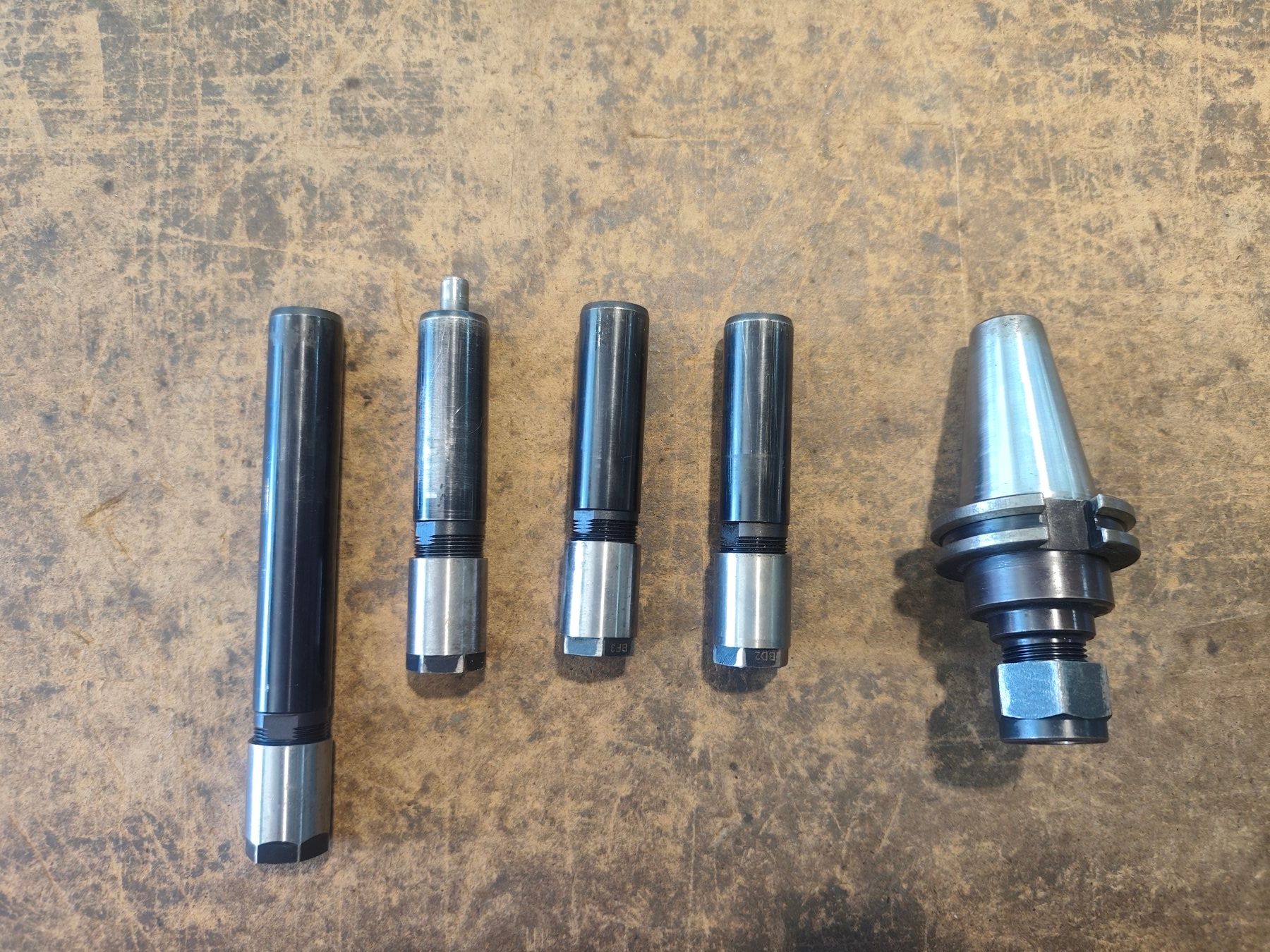 Tous les outils: Spannzangen Set – D'occasion à Arbon par millpoint 2