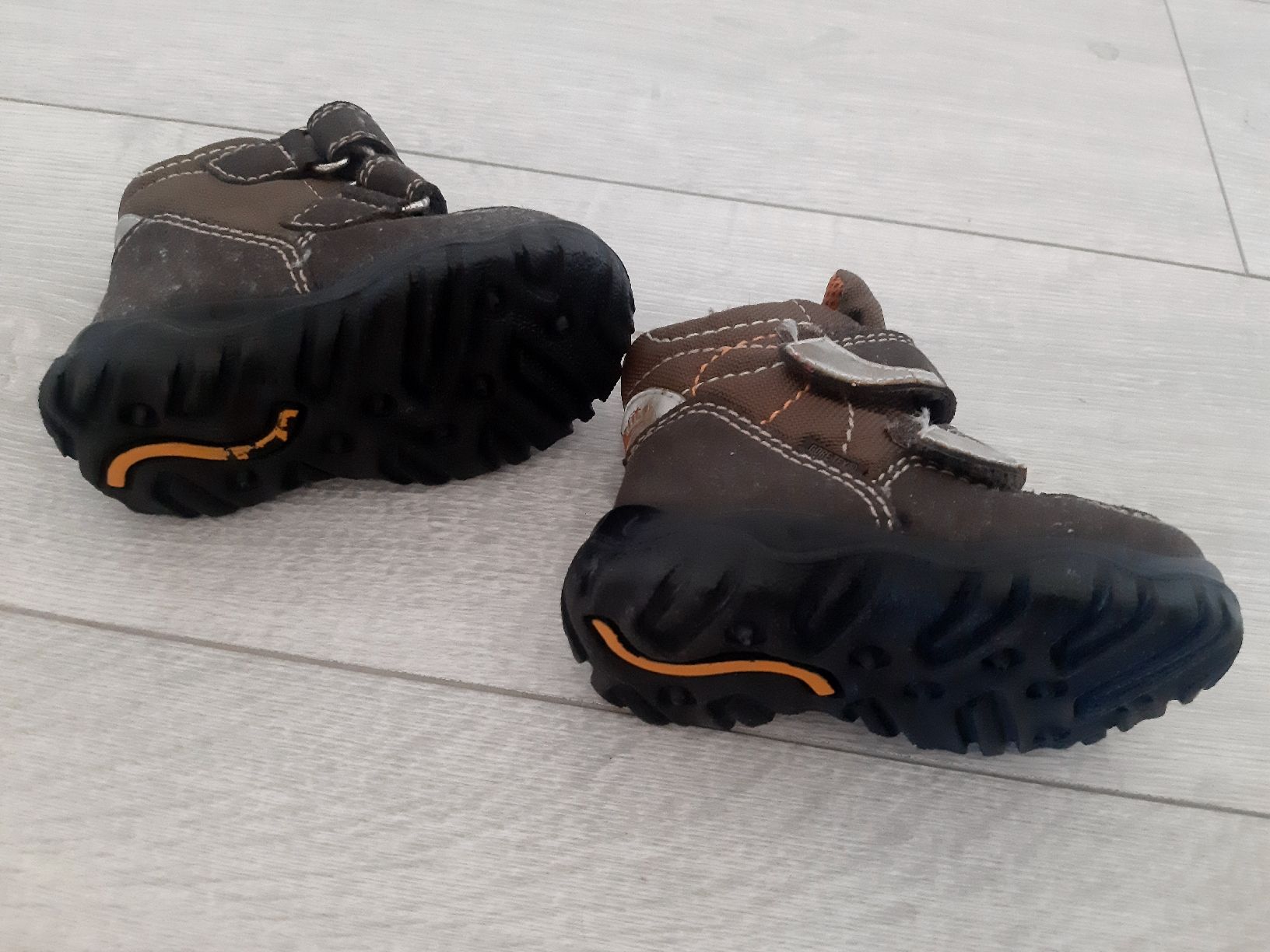 Scarpe per ragazzi: Bergschuhe Gr. 19 Superfit – Nuovo (secondo la descrizione) da Scherz venduto da taa_sf6g 2