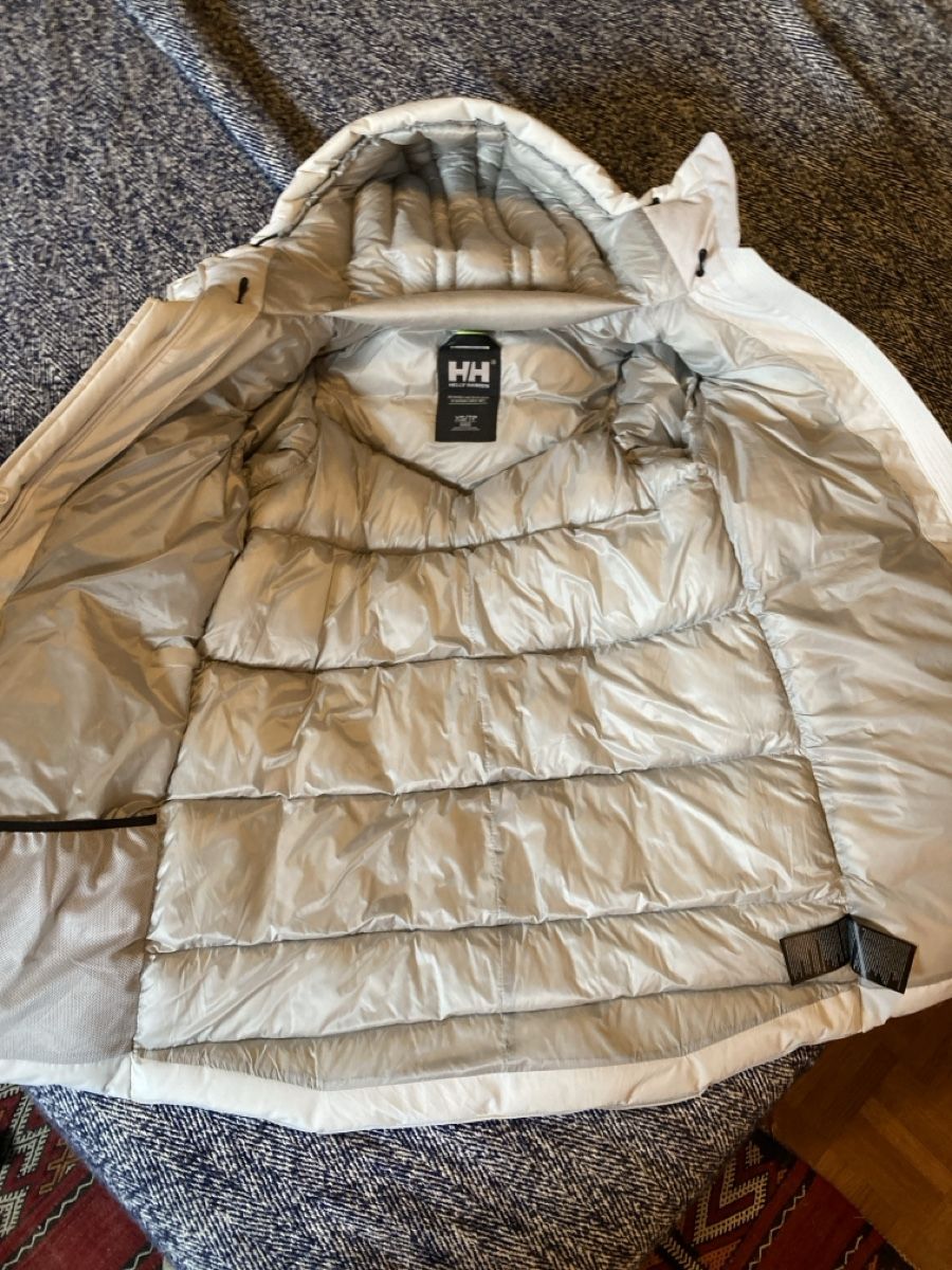 Helly Hansen Cappotti: Helly Hansen ADORE PUFFY - Wintermantel – Nuovo (secondo la descrizione) da Wabern venduto da kriigi 3