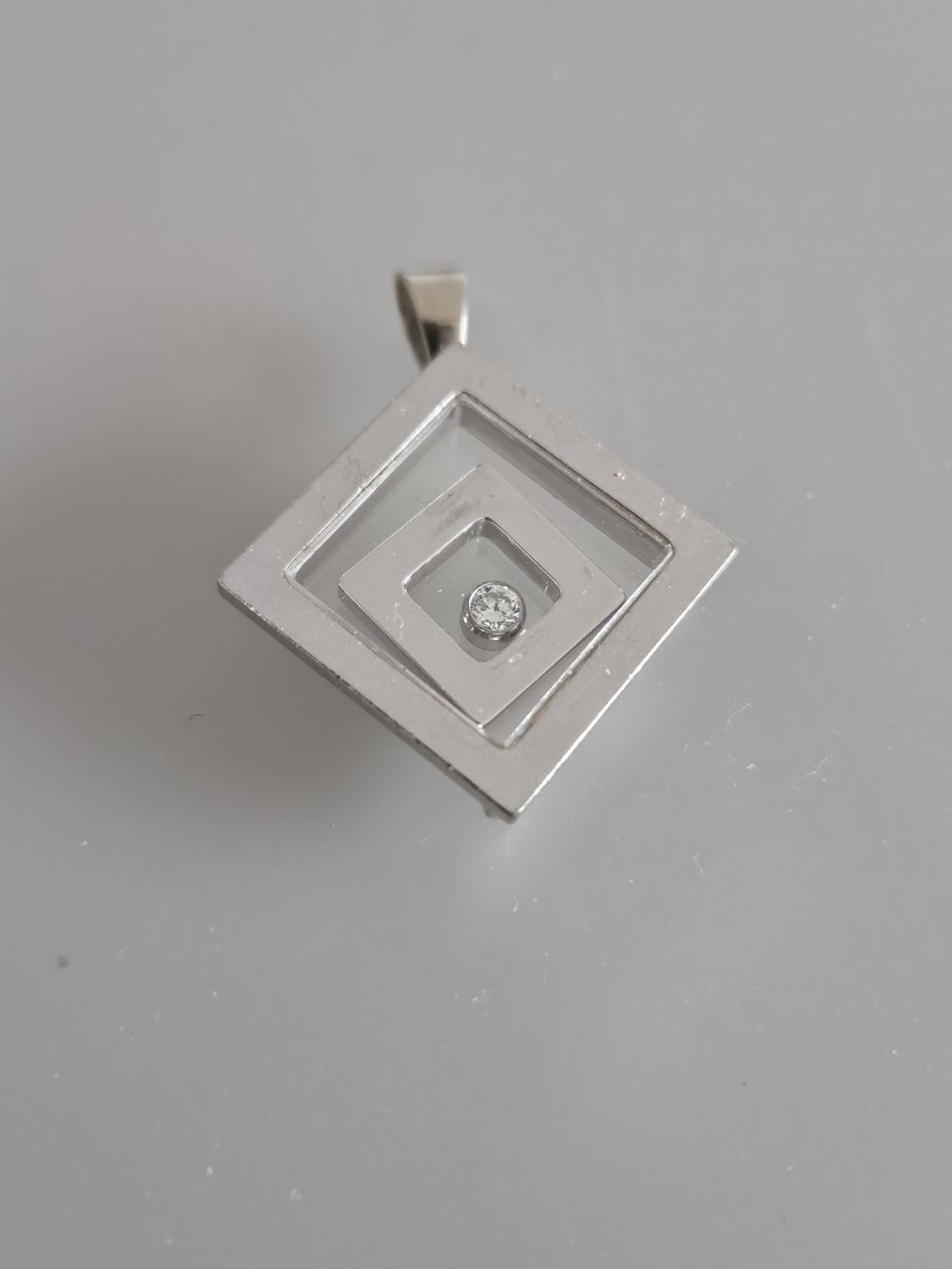 Chopard Ciondoli: pendentif CHOPARD happy Diamond or 18k – Usato da Cortaillod venduto da lemaurice01