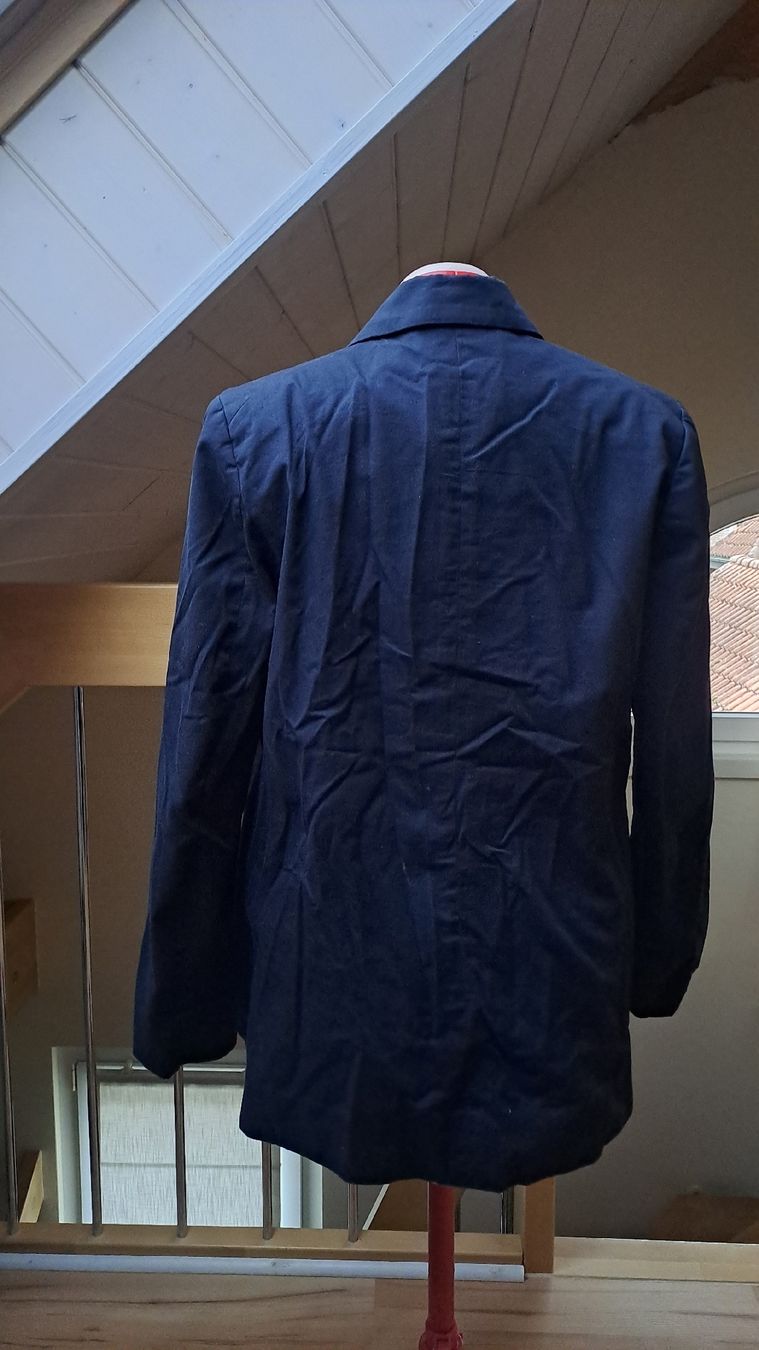 Cos Giacche: Blazer COS navy blue – Usato da Commugny venduto da ginger.croutons 1