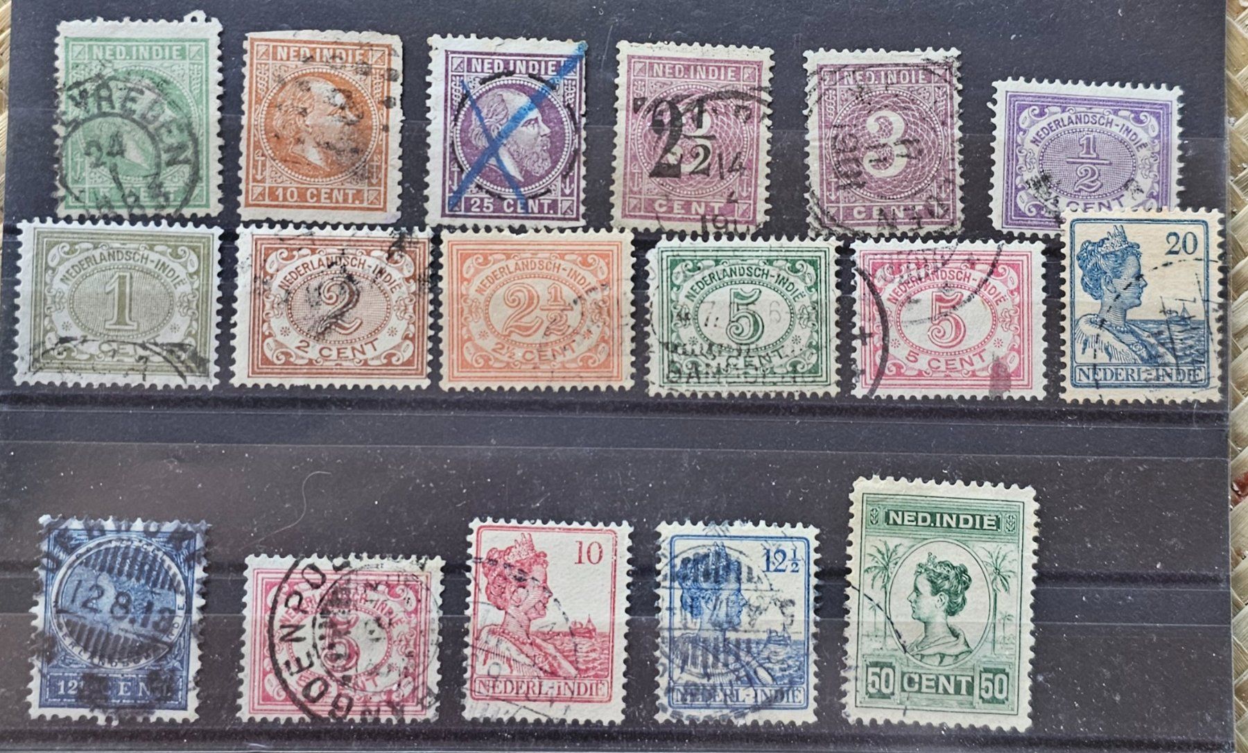 Tutti i francobolli: NED-INDIE  alte Briefmarken – Usato da Les Valettes venduto da Nuba1