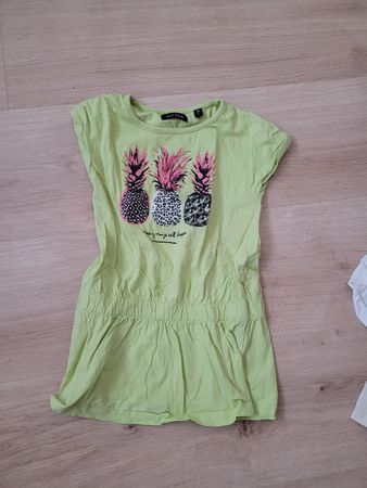 t-Shirt/Röckli Gr. 98