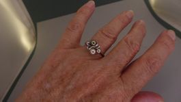 Ring 925 Silber mit synthetischem Perlen