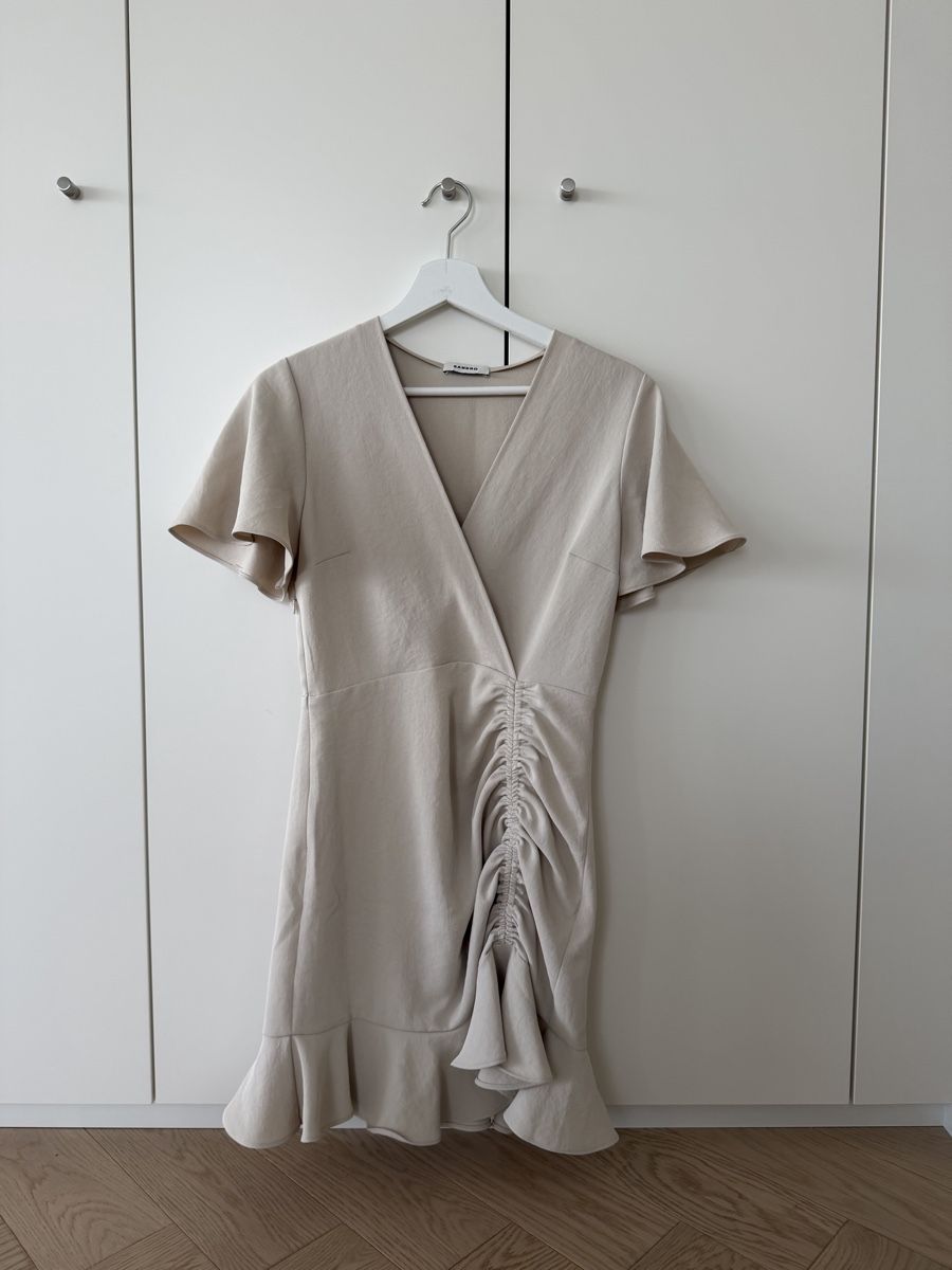 Sandro Vestiti: SANDRO Sommerkleid – Nuovo (secondo la descrizione) da Horgen venduto da Christina93Jolina