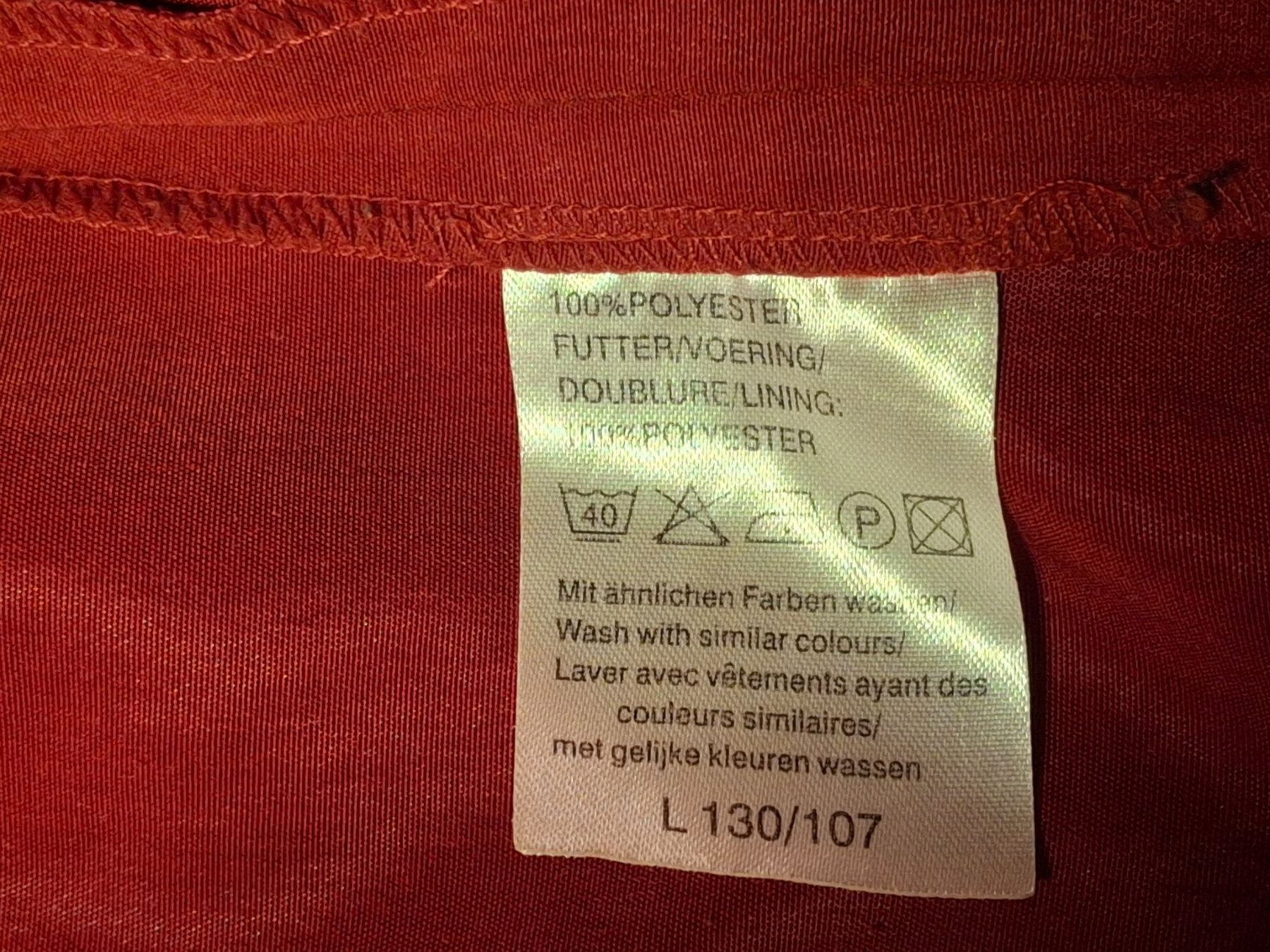 Gilets & Westen: Gilet bordeau taille 42 – Gebraucht aus Villiers von san_jn5w 5
