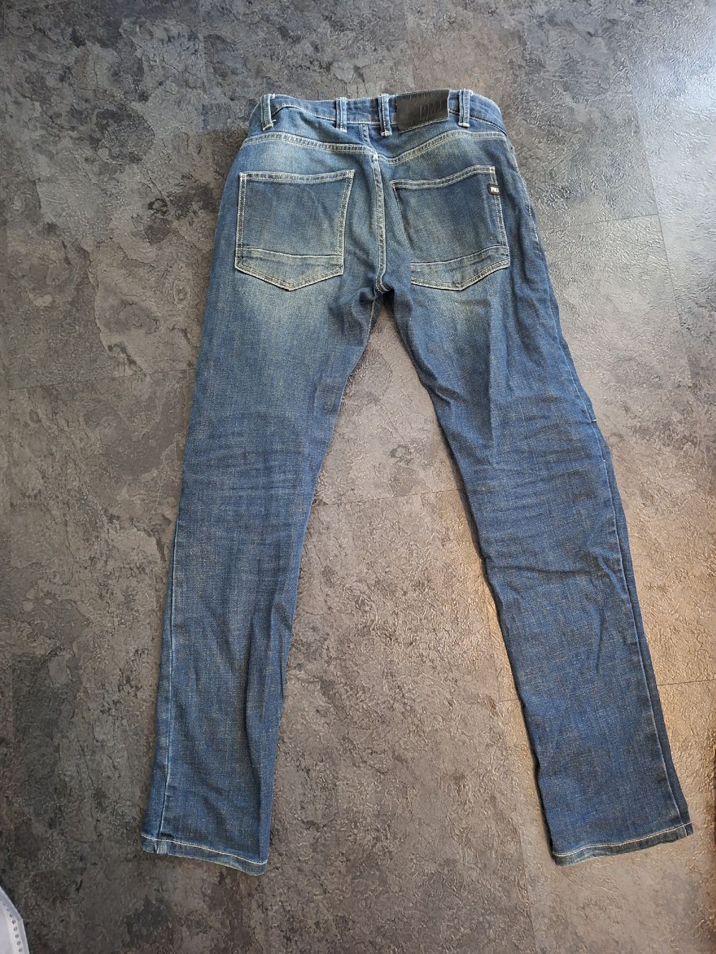 Jeans: Mottorad Jeans Keflar Grosse 30 – Usato da Grüningen venduto da Nevi_wolf 1
