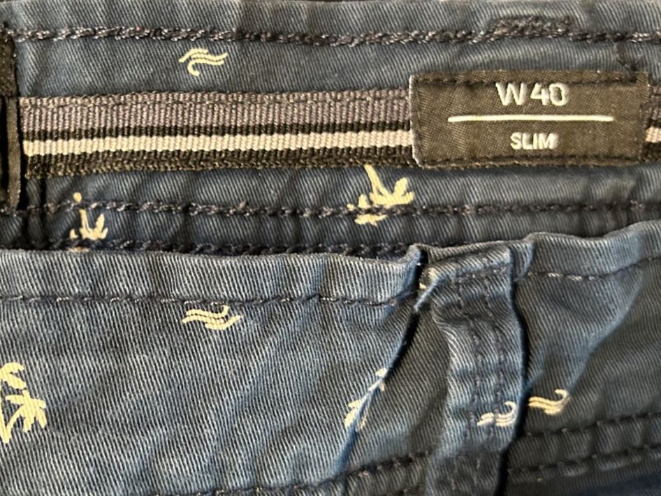 Pantaloni: Short Herren W 40 – Usato da Obergösgen venduto da Andre118 1