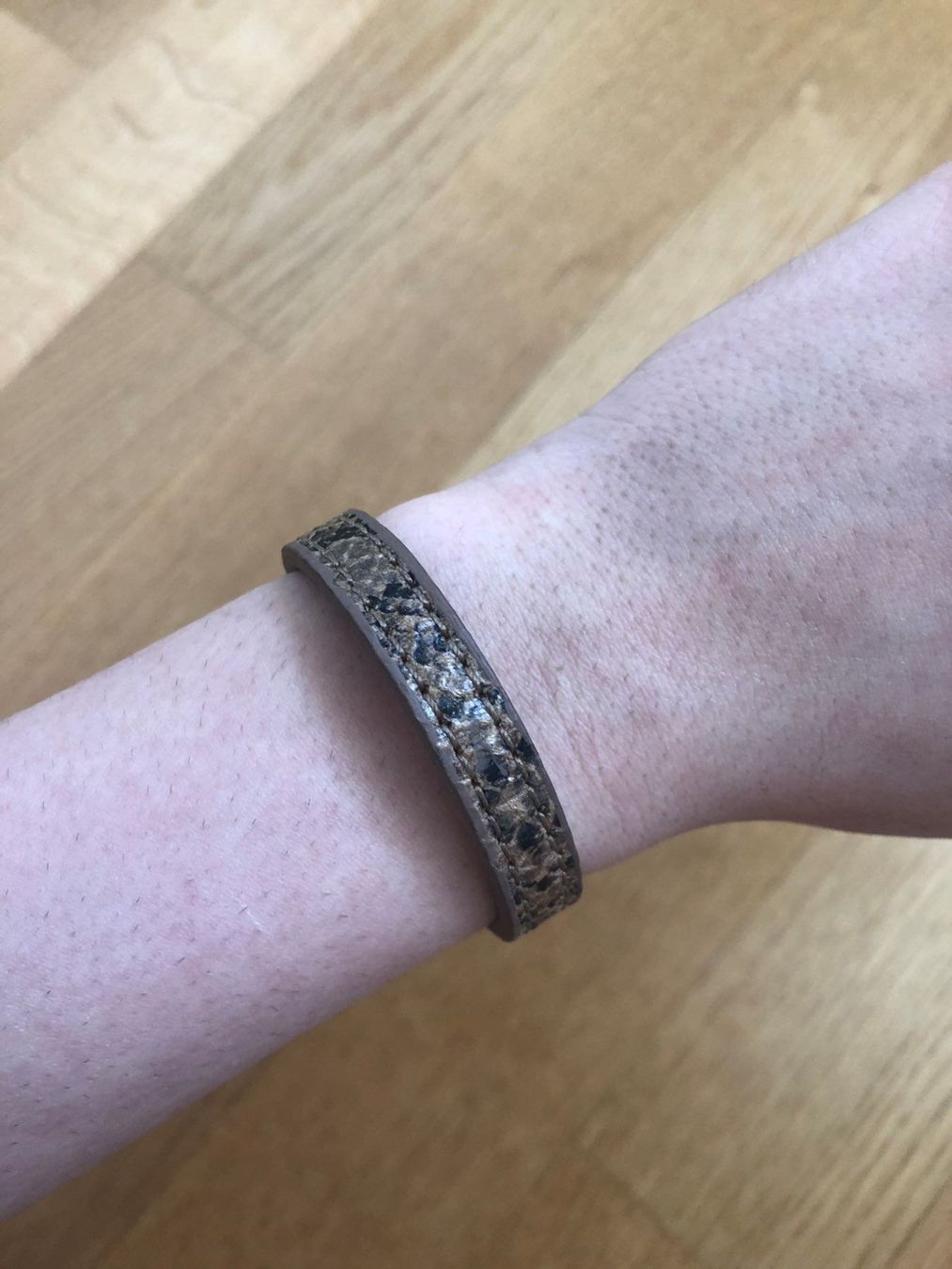 Bracciali & Braccialetti: Neu Armband – Nuovo (secondo la descrizione) da Grenchen venduto da iagiag