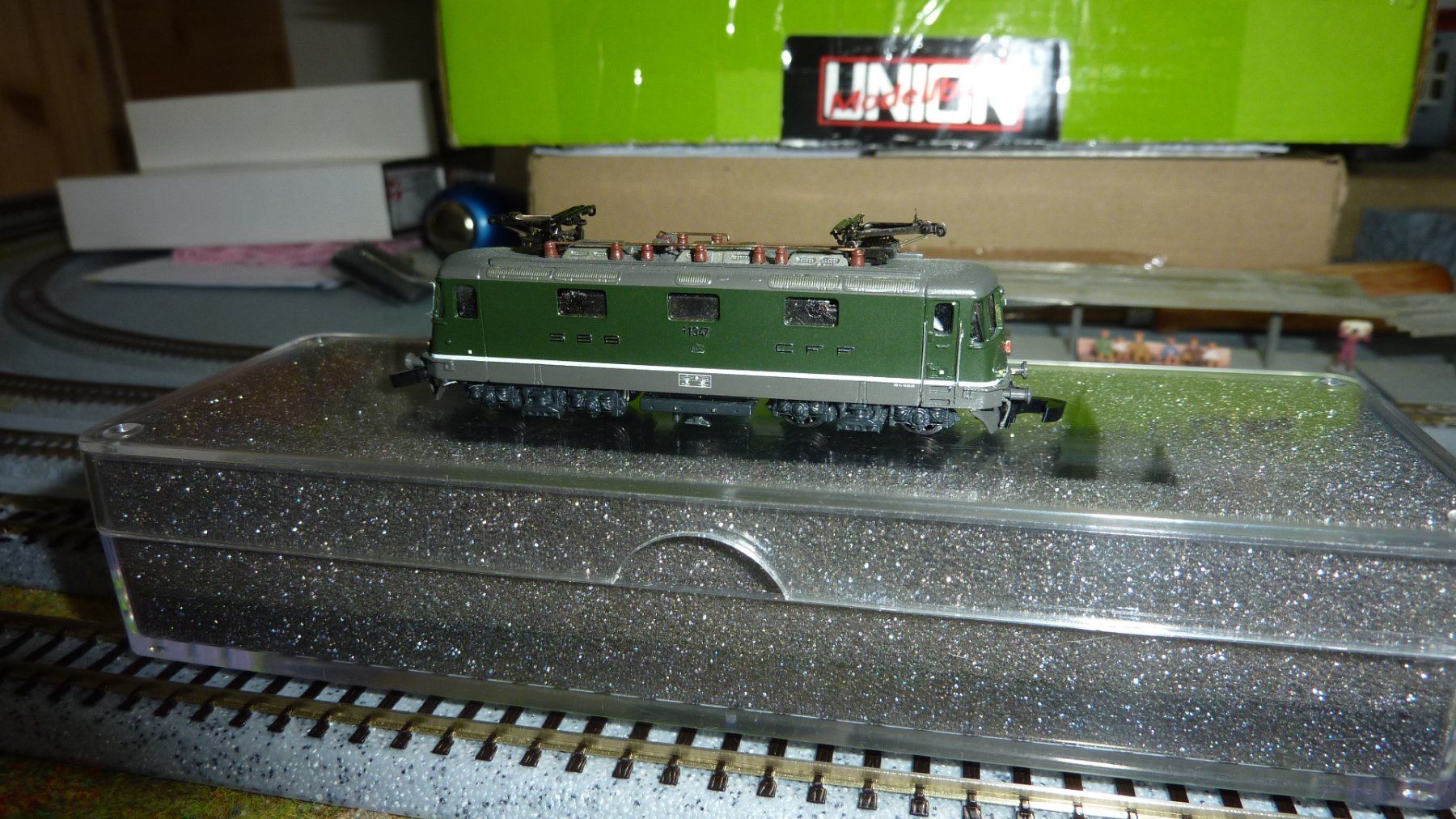 SBB/CFF/FFS Modellini di ferrovie: SWISS Z LINES E-LOK RE 4/4 SBB – Nuovo (secondo la descrizione) da Uznach venduto da train50 1