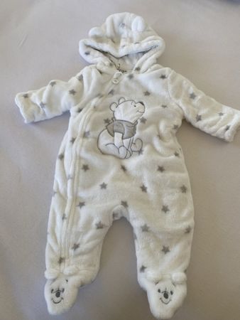 Disney Baby C&A Strampler Winnie Pooh Grösse 56 weiss