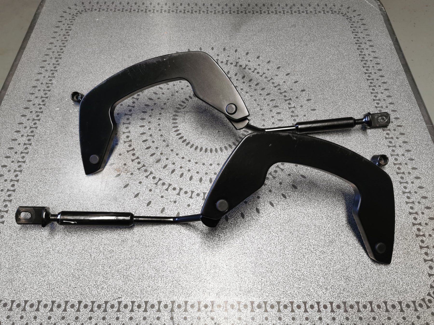 Hepco & Becker Valigie: Supports valises moto Hepco & Becker – Usato da Arvillard (Salins) venduto da Cloclo10