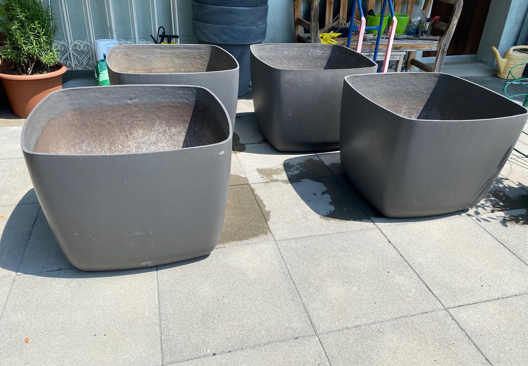 Vasi per fiori: Eternit Pflanzentrog Blumentopf Pflanzentopf Pflanzengefäss – Usato da Dottikon venduto da 6571 1