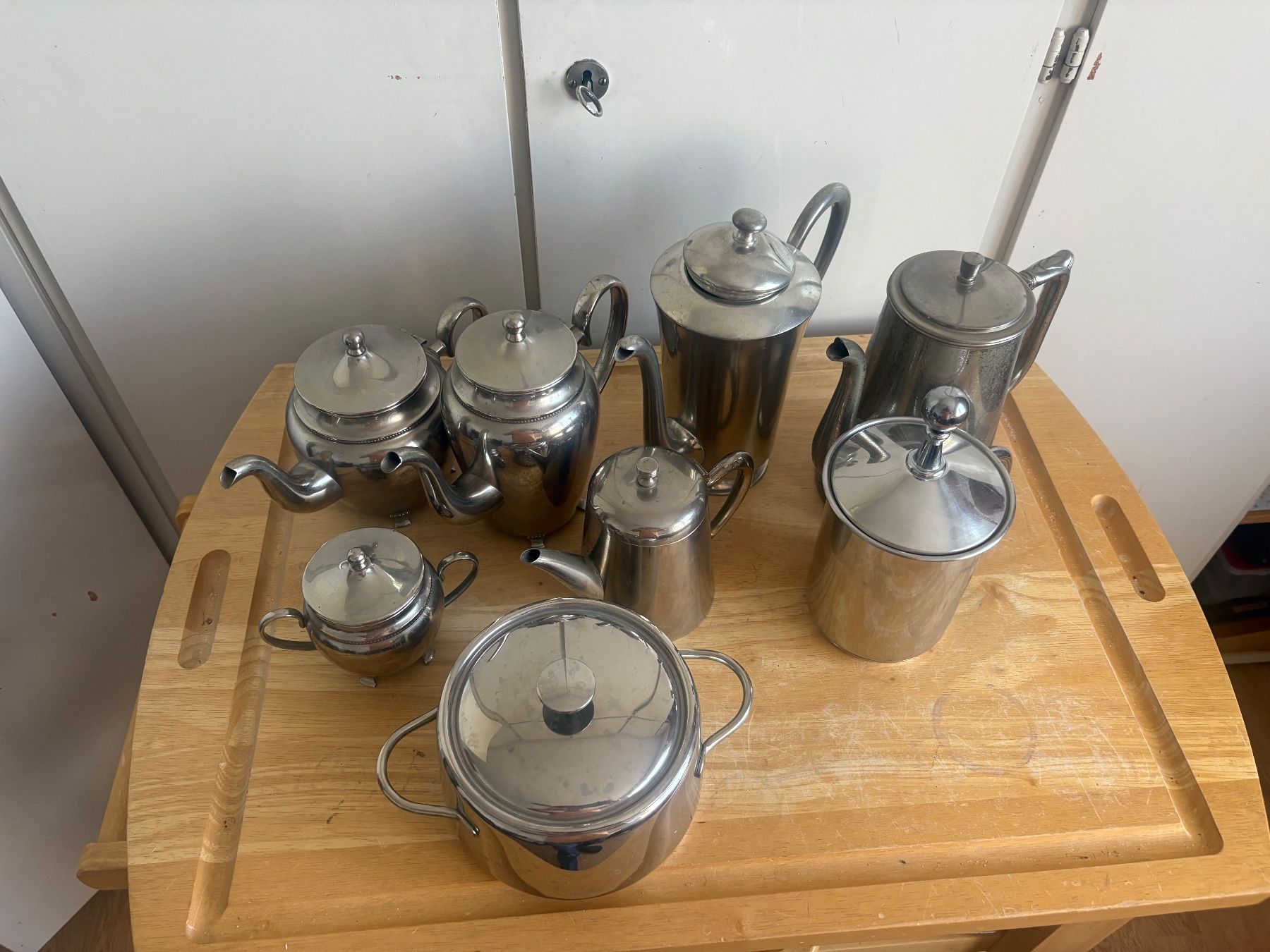 Teiere: Kaffee/Teekannen Set 8-teilig Edelstahl? Blech – Usato da Frick venduto da Rukki