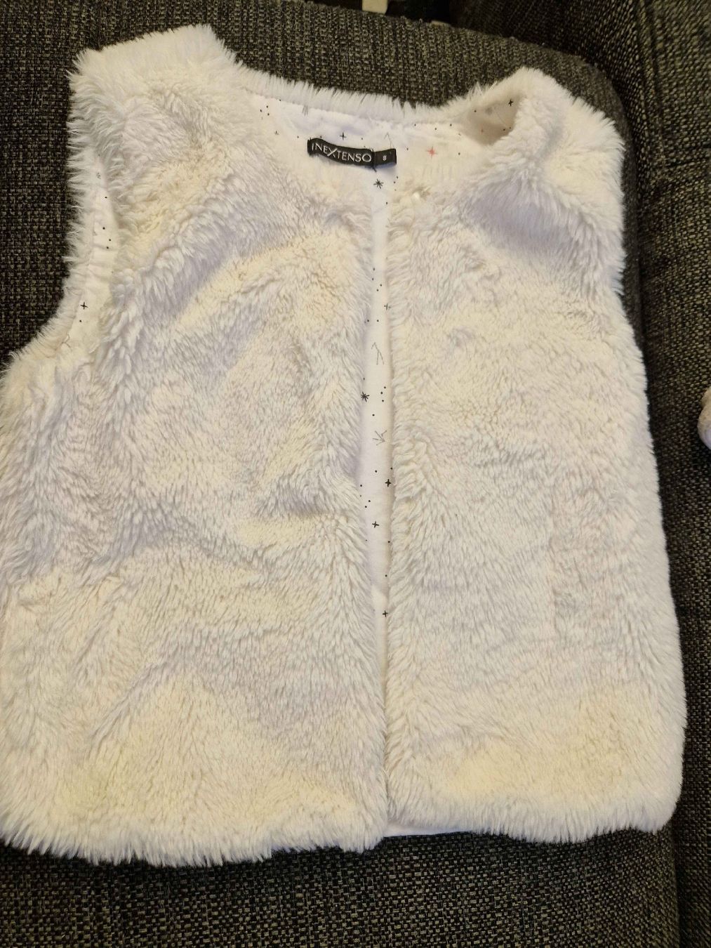 Altro abbigliamento per bambina: Winterweste Gr 116 – Usato da Zollikerberg venduto da nmonika