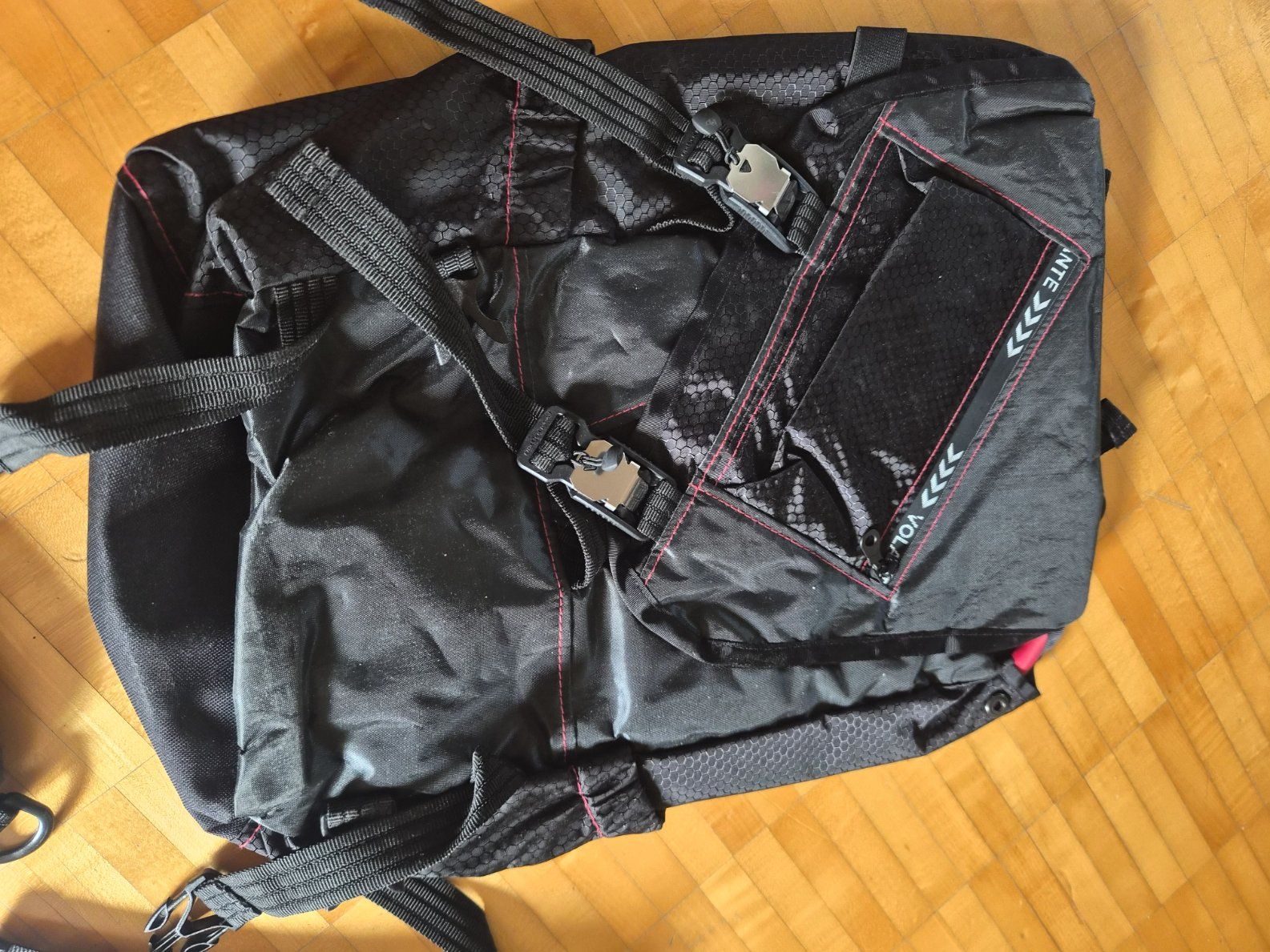 Zaini: Modulares Rucksacksystem: Kickstarter by Volante Design – Nuovo (secondo la descrizione) da Uster venduto da juBaer 3