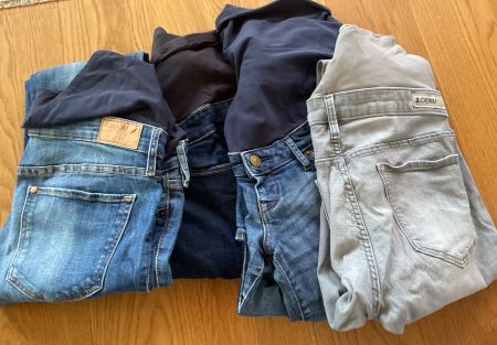 Umstandskleidung, 4 Jeans