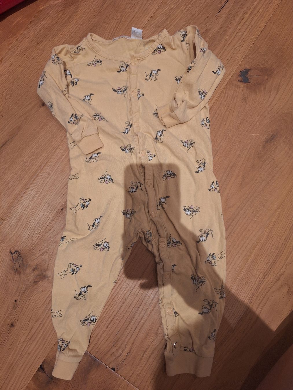 Disney Pyjamas: Pyjama Pluto Disney – D'occasion à Wangen an der Aare par jan_2zxv