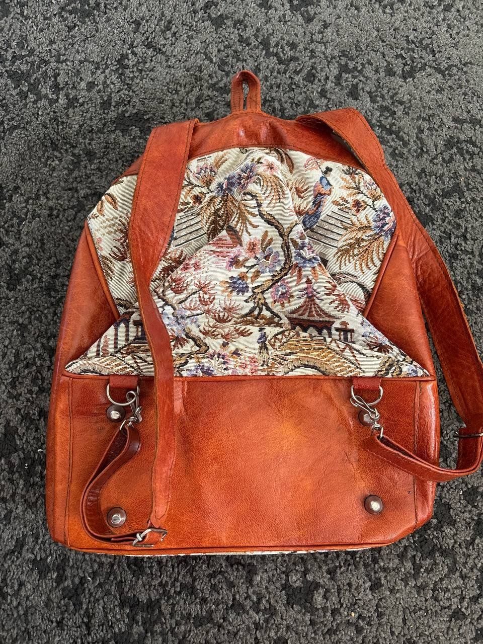 Zaini: Lederrucksack – Usato da Bern venduto da vba_9ldj 1