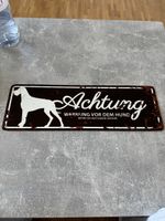 Schild „Achtung Warnung vor dem Hund"