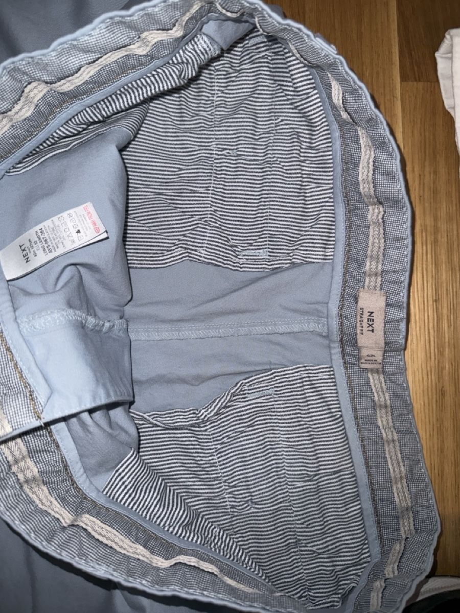Next Lotti di vestiti: NEXT Chino Shorts NEU Grösse W42 Long – Nuovo e nell'imballaggio originale da Uster venduto da ERIC7777777 8