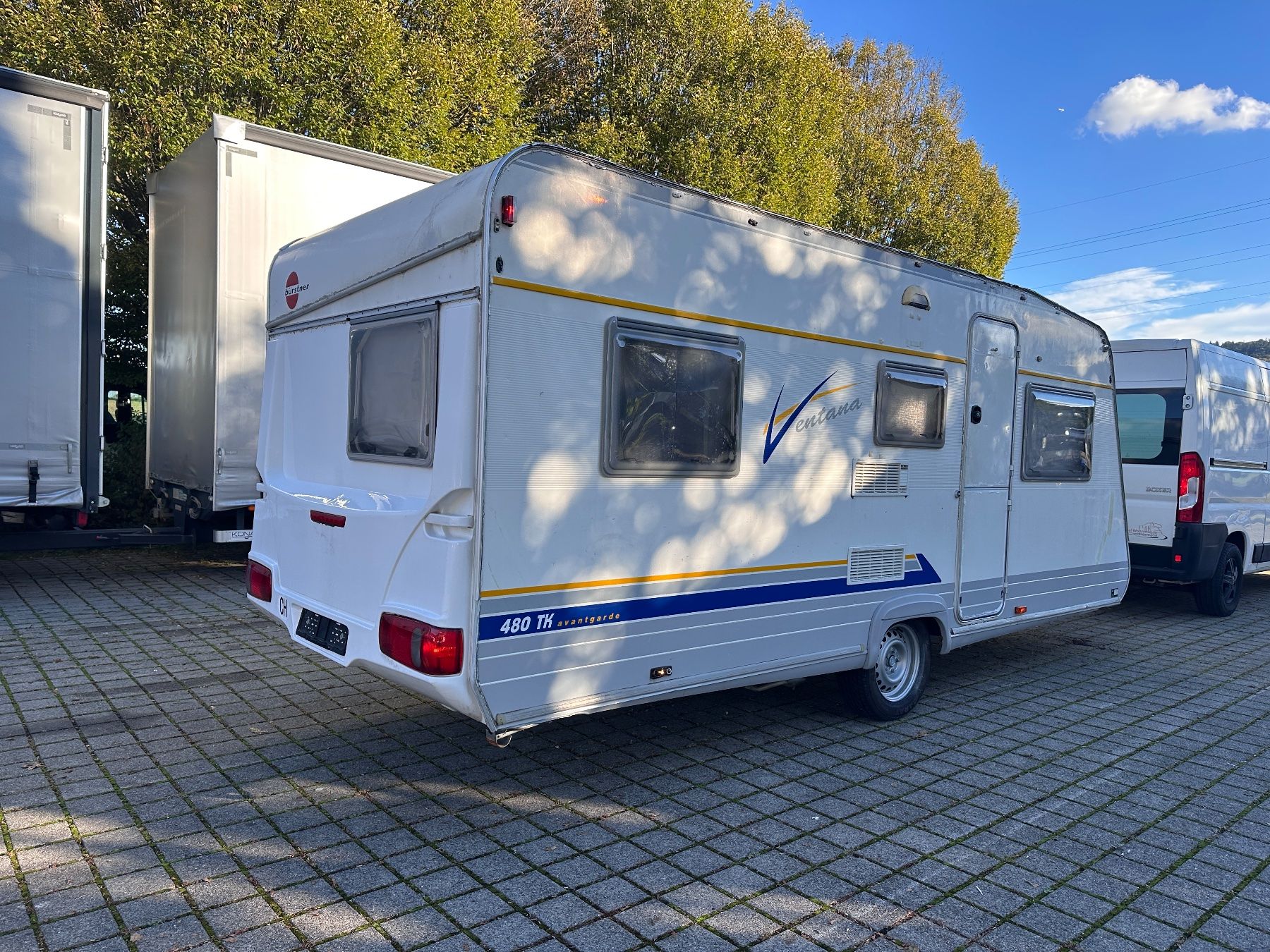 Bürstner Véhicules de camping: Bürstner Ventana 480 TK - ab 100.- – D'occasion à Otelfingen par inf_2rkm 1