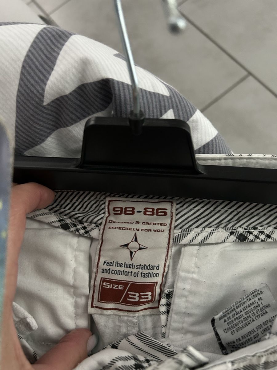 Pantaloni: Herren Cargo Shorts Karomuster Grösse 33 – Usato da Trimbach venduto da gregy69s 2