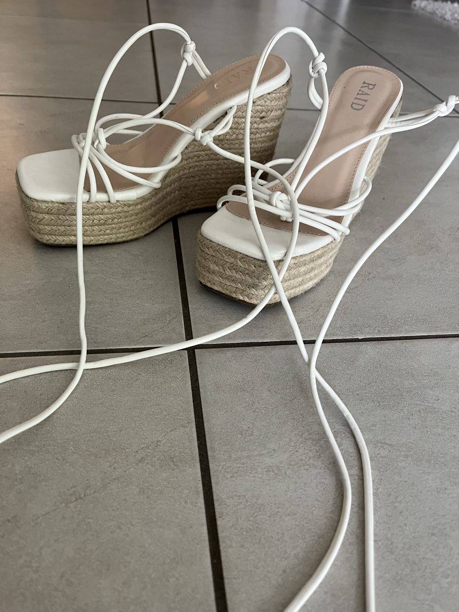 Scarpe da donna: Keilsandaletten – Usato da Büren an der Aare venduto da geissli2019 5