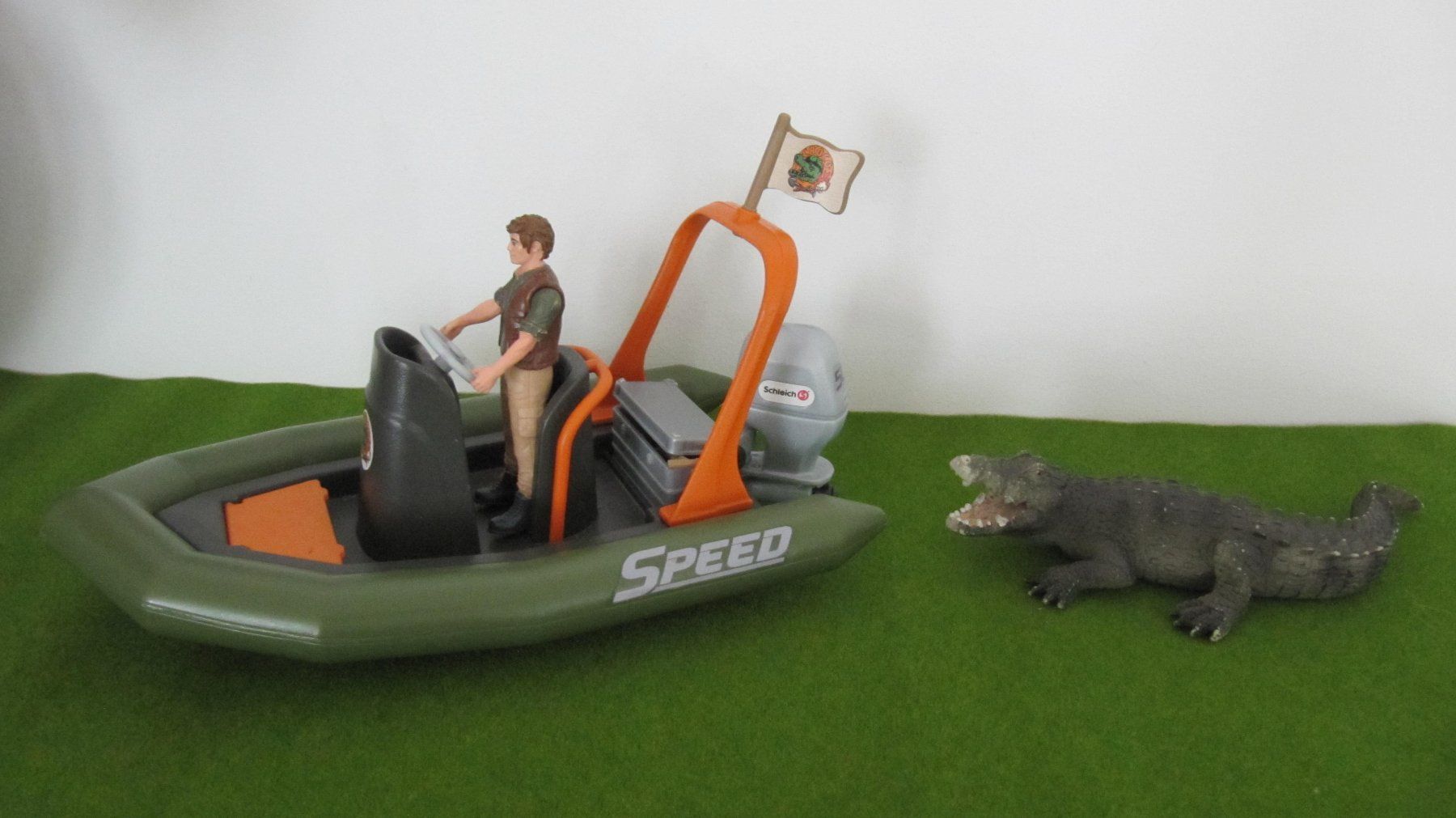 Schleich Spielzeuge: Schleich Schlauchboot mit Ranger und Krokodil – Gebraucht aus Brunnen von Kiwiland1
