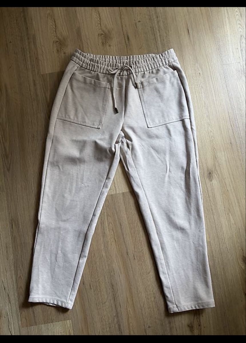 Pantaloni: Damen Freizeithose beige mit Taschen gebraucht – Usato da Muri AG venduto da mar_svd7